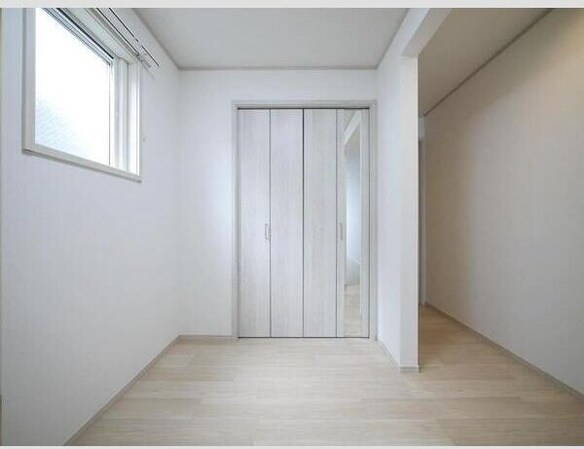 メリディアン・ナオミの物件内観写真